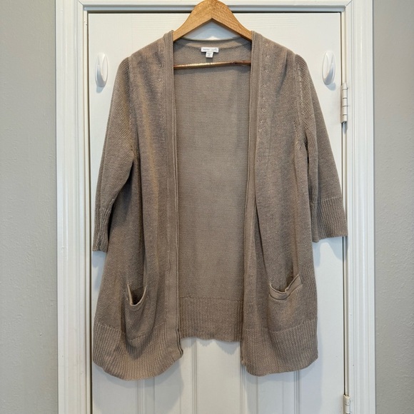 J Jill Love Linen Cardigan Women’s Med Sweater Beige Neutral Pockets Coastal - Picture 1 of 8
